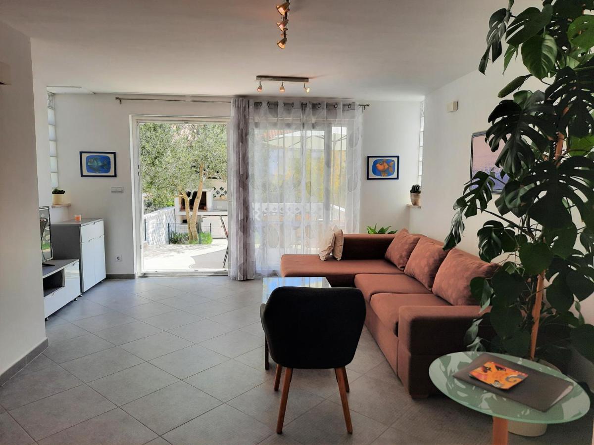 Apartment Mato Барбарига Экстерьер фото